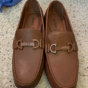 Mens dress shoes